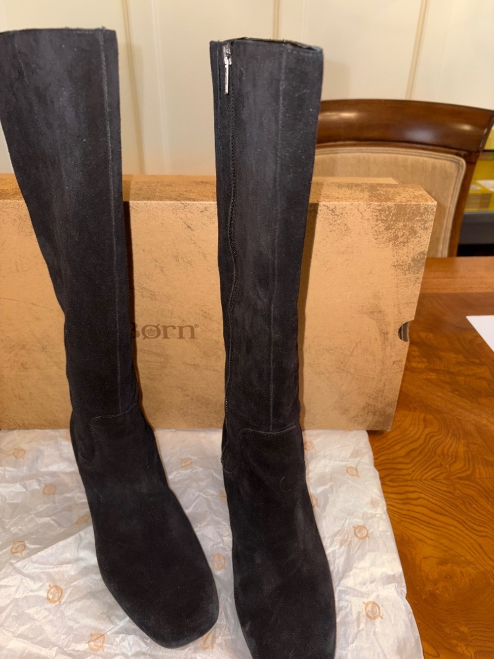 Born Avala Black Suede Boots 10M